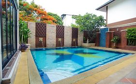 โรงแรมไดมอนด์ซิตี้เพลส